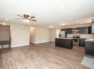 420 McKinley Ave, Des Moines, IA 50315