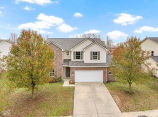 1076 Brookshire Dr, Franklin, IN 46131