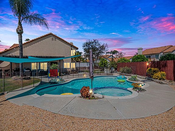 2nd image of 8774 Morninglight Cir