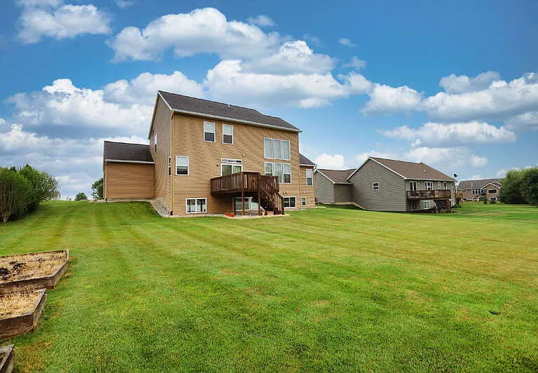 8965 Plantation Dr — Photo 16