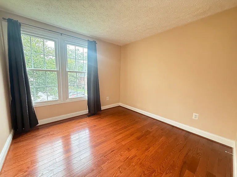 3601 Woodhaven Ct — Photo 15