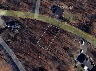 150 Leigh Rd, Cumberland, RI 02864