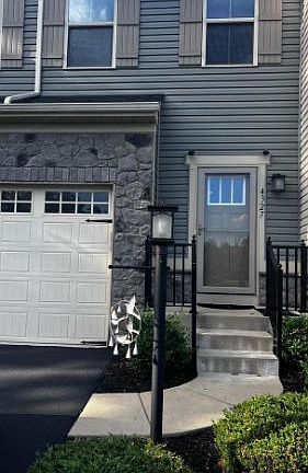 2nd image of 4327 Secretariat St