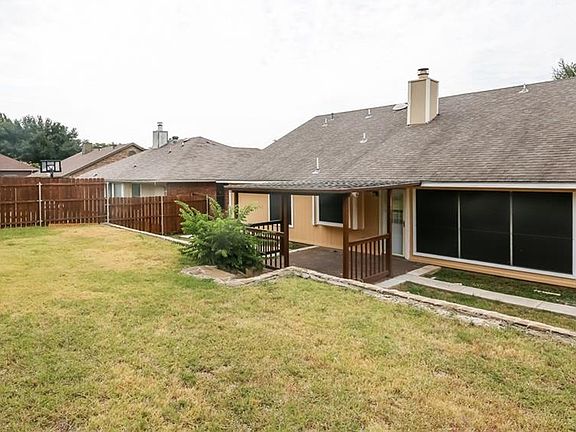 5th image of 6331 Royal Cedar Dr