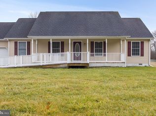 227 Tall Tree Ct, Dover, DE 19904