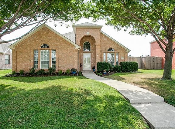 2nd image of 3808 Johnson Dr