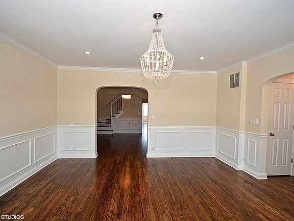 4th image of 2943 N 77th Ct