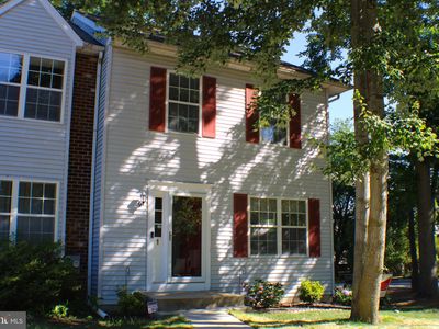 1 Dana Ct, Upper Chichester, PA, 19014