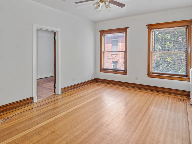 1478 Saint James Ct #9 — Photo 9