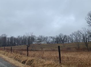 237 Calkins Rd, Honesdale, PA 18431