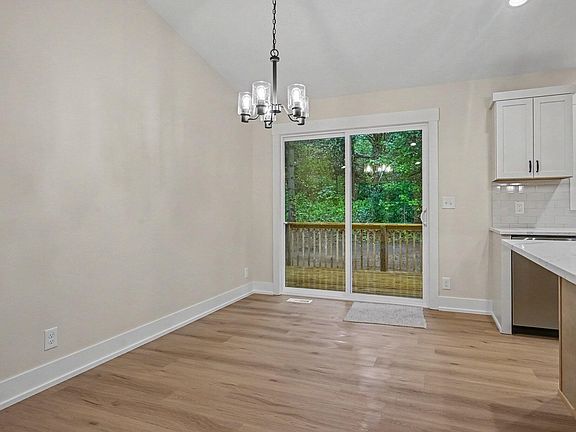 5th image of 1328 Red Fox Ct