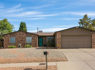 7501 Raymond Dr NE, Albuquerque, NM 87109