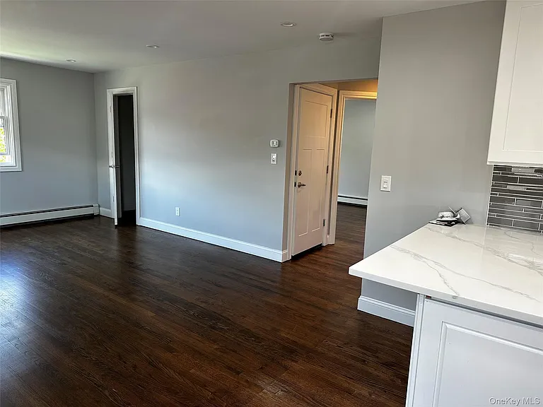 56 Marwood Rd N #2 — Photo 4