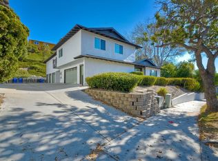 2110 Via Robles, Oceanside, CA 92054