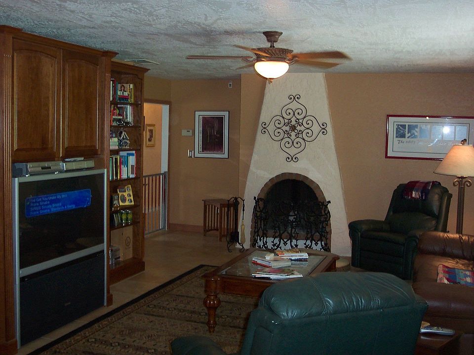 Built-in entertainment center