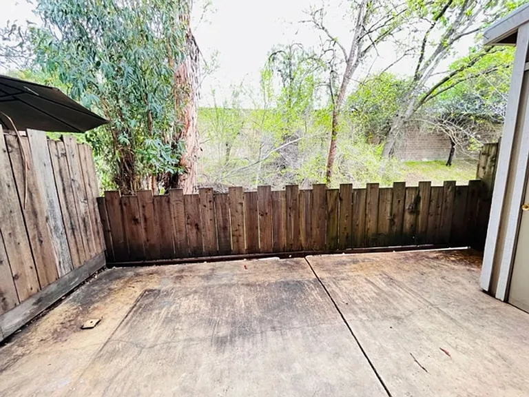 394 Ilo Ln #703 — Photo 14