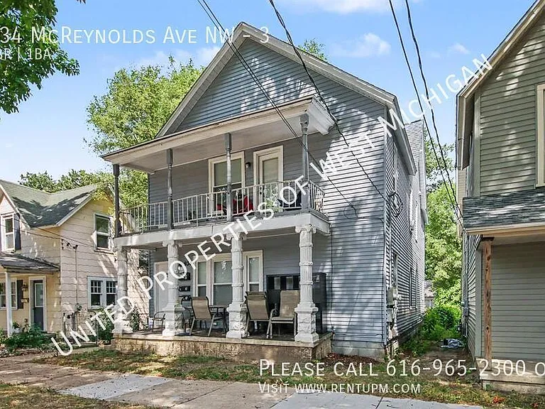 934 McReynolds Ave NW #3 — Photo 1