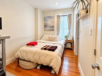 1 bed, 9999 sqft, $2,550 — Photo 3