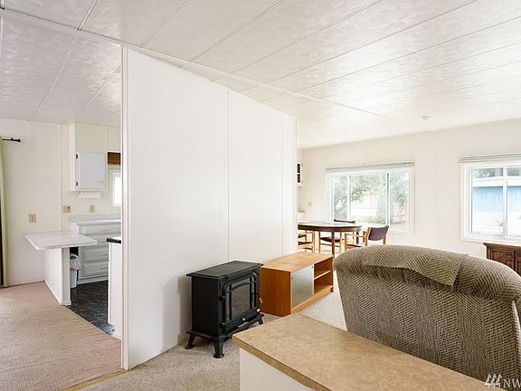 5th image of 18425 NE 95th St Unit 187