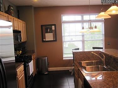 4th image of 1218 E Chapman Ln #5