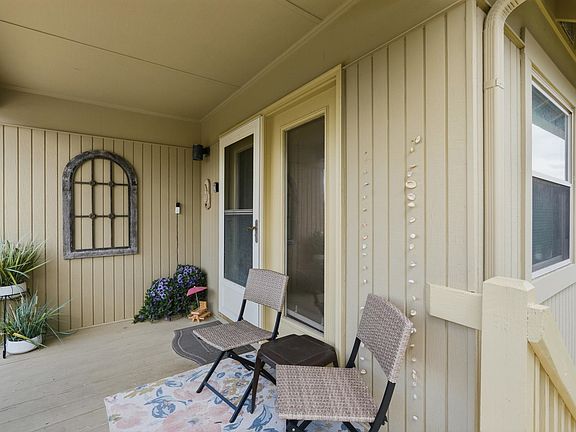 4th image of 9508 Guest Ct. Unit 19