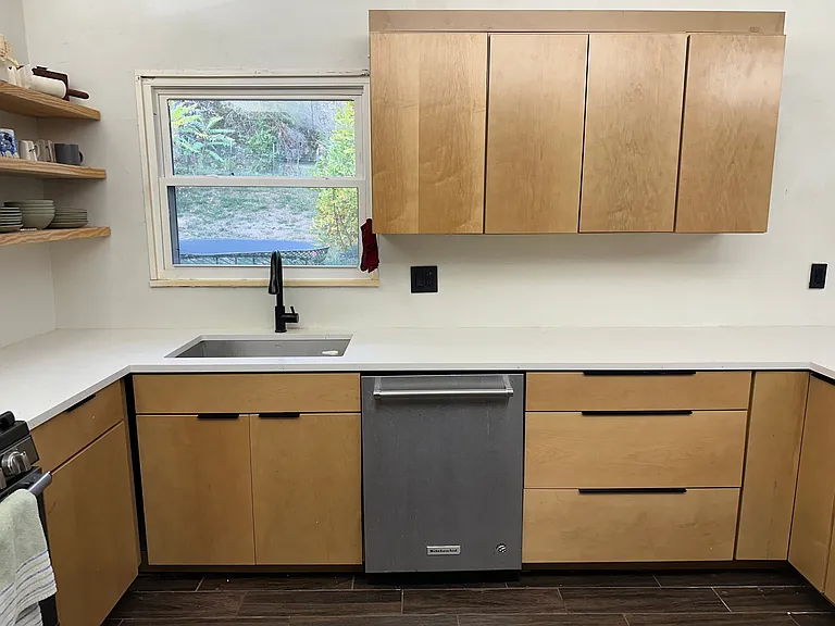 34 Upper Hillside Dr — Photo 3