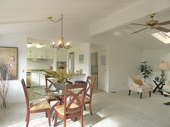 4th image of 231 Mountain Springs Dr #235