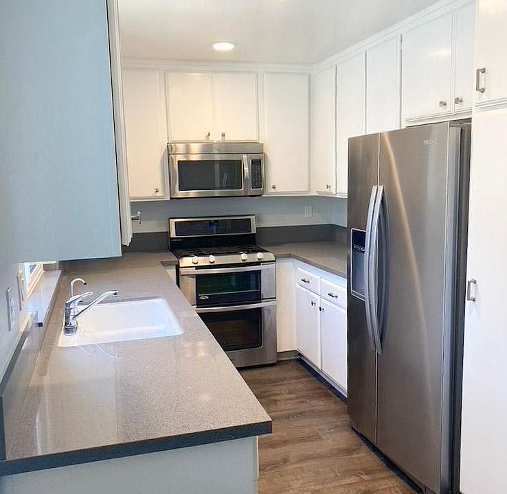 1st image of 6145 Whitsett Ave