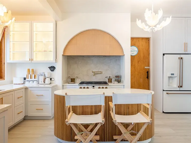 1507 Mirsonia Mir Bay #MIR — Photo 7