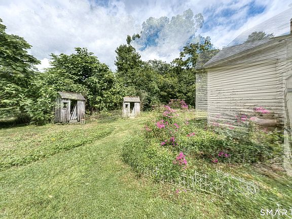 3rd image of 138 Mount Hope Road