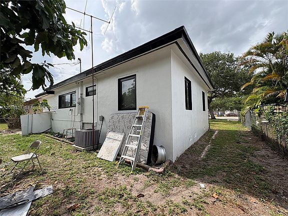 2nd image of 1250 NW 131st St