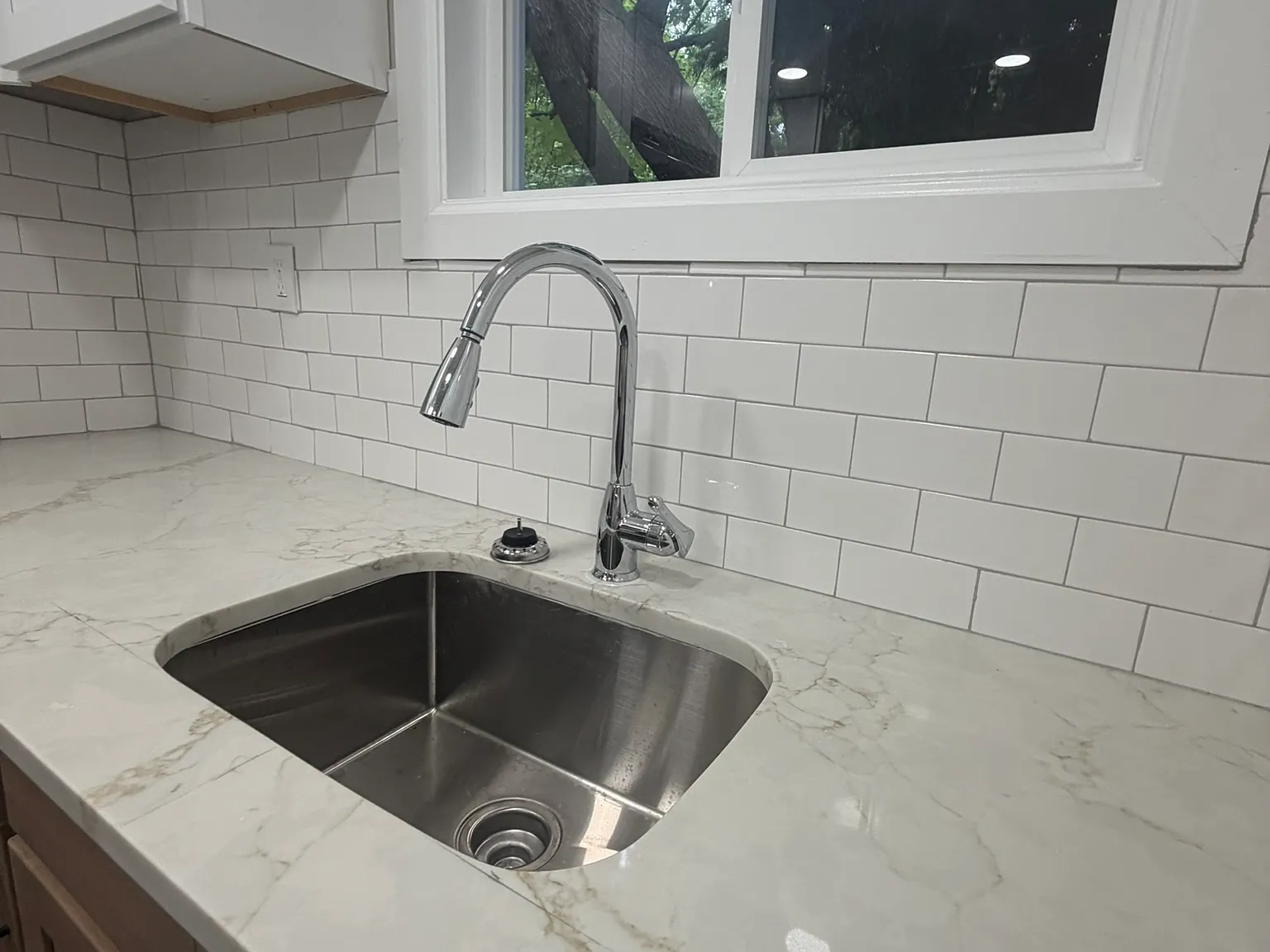 4 bed, 1.5 bath, $1,550 — Photo 3