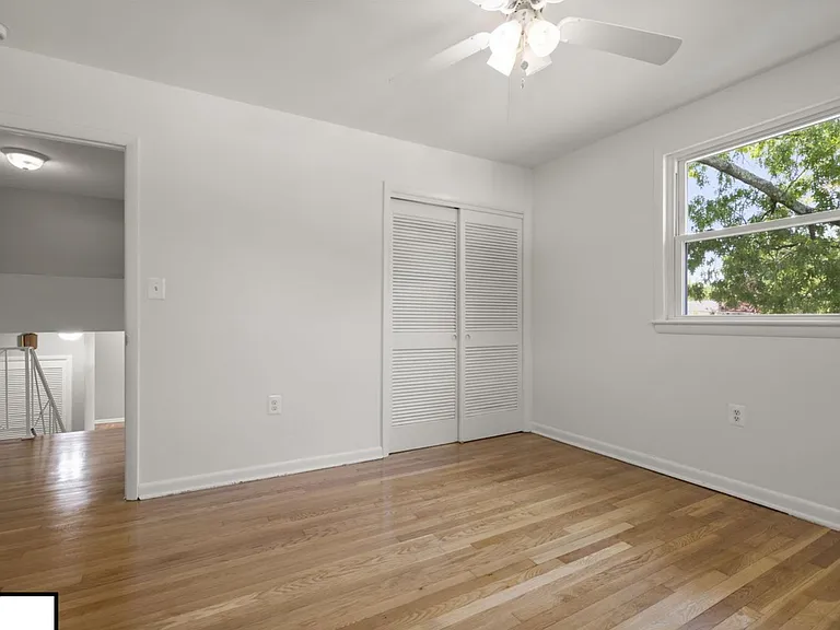 9109 Drake Pl — Photo 11