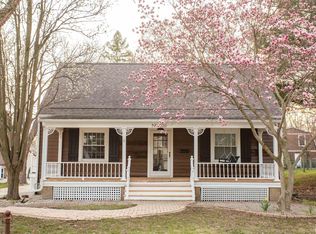 406 N Main St, Washington, IL 61571