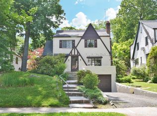 3 Virginia Pl, Larchmont, NY 10538