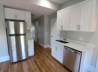 460 Saratoga St #3, Boston, MA 02128