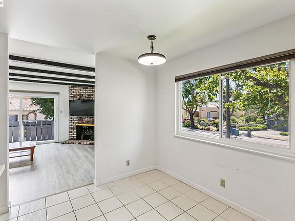 5th image of 1401 Cottage St APT D