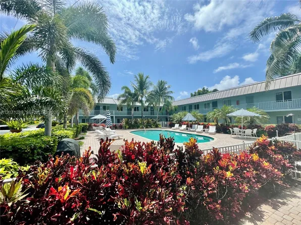 1460 NE 18th St APT 102, Fort Lauderdale, FL 33305