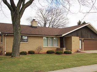 904 Joyce St, Kaukauna, WI 54130