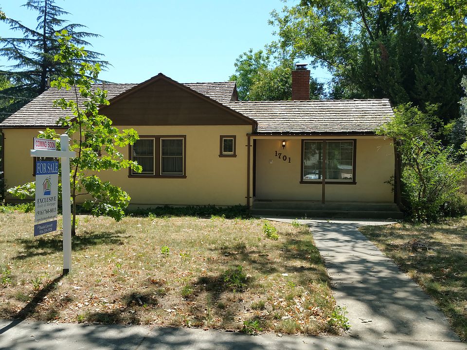 1st image of 1701 Park Blvd.