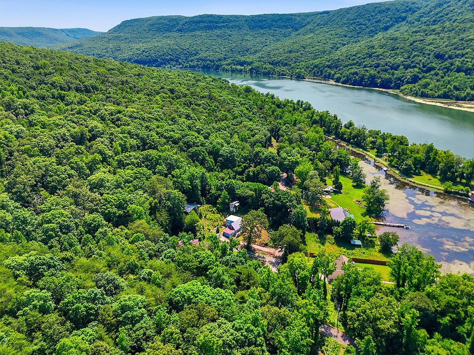 1st image of 10153 Mullins Cove Rd