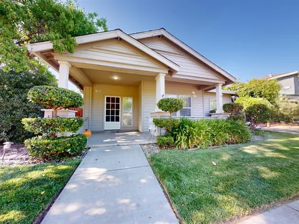 1784 Parkside Way, Oakdale, CA 95361