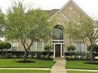 5910 Hollow Bank Ln, Sugar Land, TX 77479