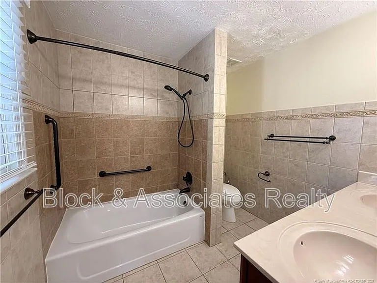 3460 McChoen Dr — Photo 13