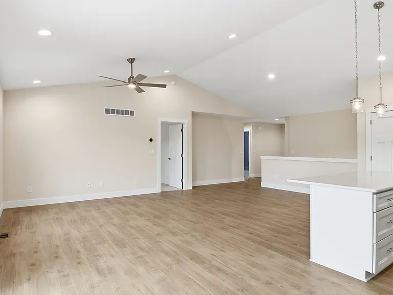 4499 Lamarche Cir — Photo 8