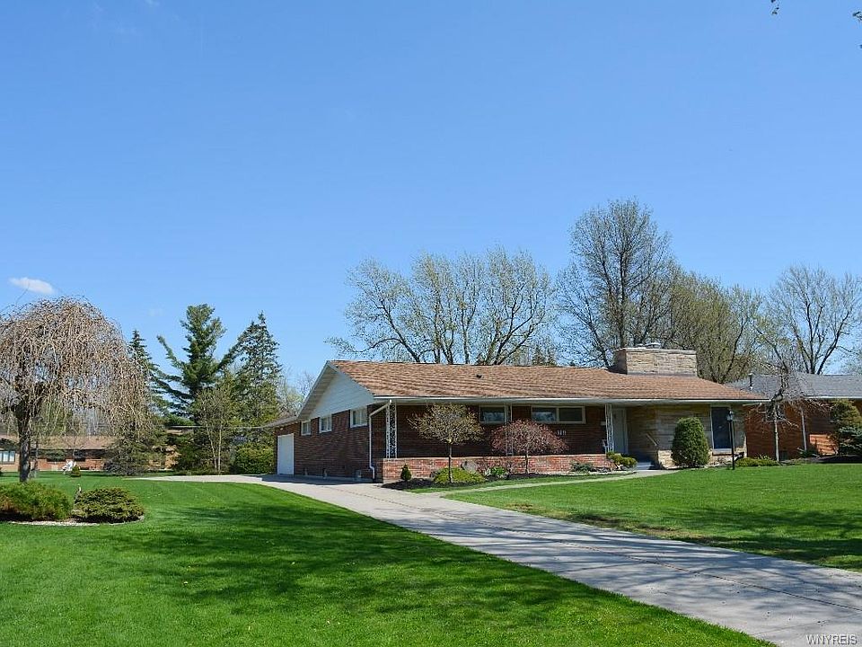 1st image of 119 Tristan Ln