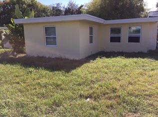 706 N 35th St, Fort Pierce, FL 34947