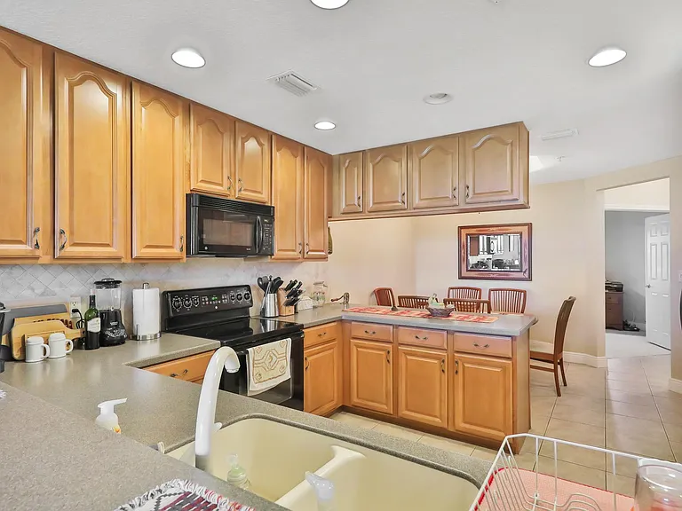 7070 Key Haven Rd — Photo 16