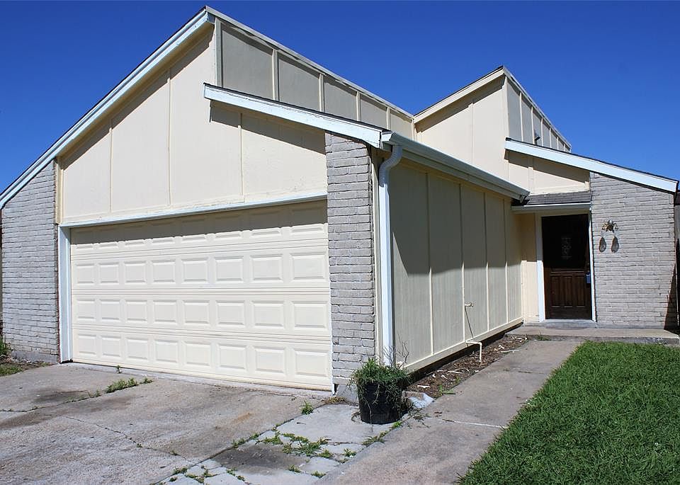 1st image of 12356 Newbrook Dr