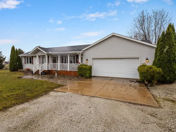 5482 E 400 N, Rolling Prairie, IN 46371